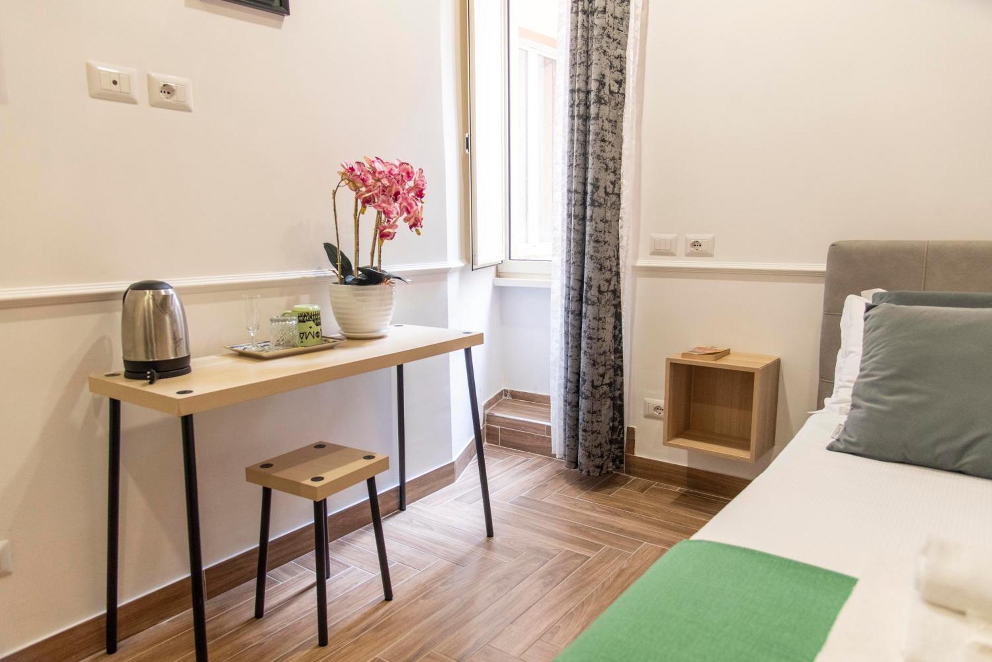 Susy'S Guest House - Room Spagna Roma Exterior foto